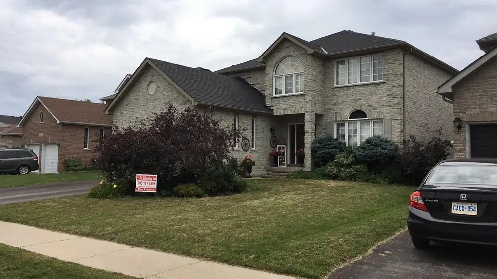 Completed shingle roof replacement by Jin Li Roofing